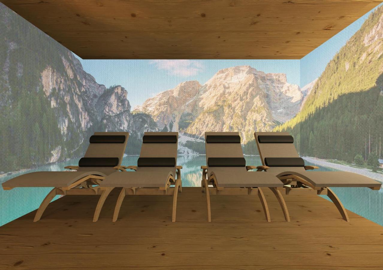 Waidacherhof Apartments Braies  Exterior photo